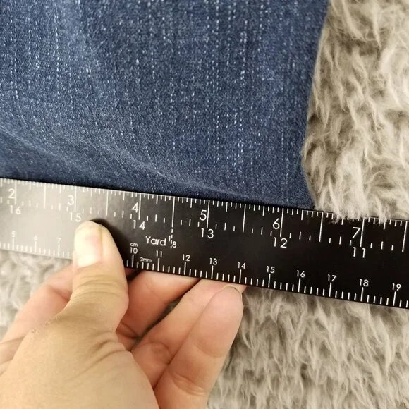 Silver Jeans Womens 26 Blue Suki Capri Cropped Stretch Fluid Denim *Read* - Picture 7 of 14